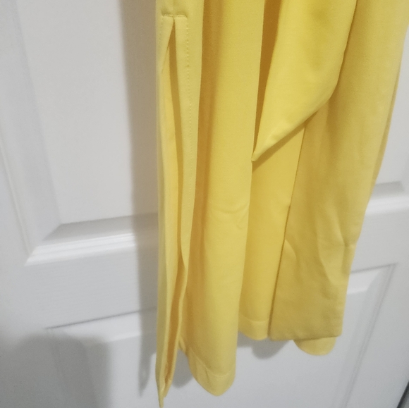 Banana Republic Dandelion Yellow Midi Dress With Matching Belt - Picture 7 of 9